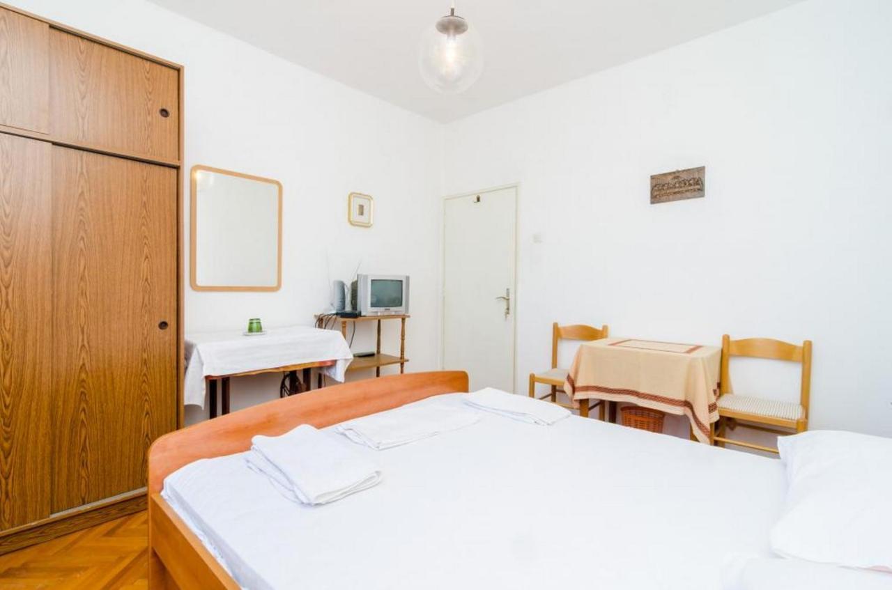 Guest House Mara ドゥブロブニク エクステリア 写真